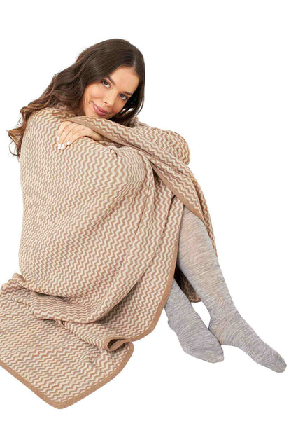 Alpaka Decke 'Pura Natura' aus 100% ungefärbtem Baby Alpaka